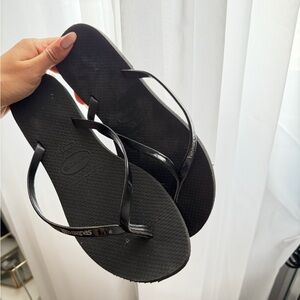 Havaianas Women's Classic Black Sandals